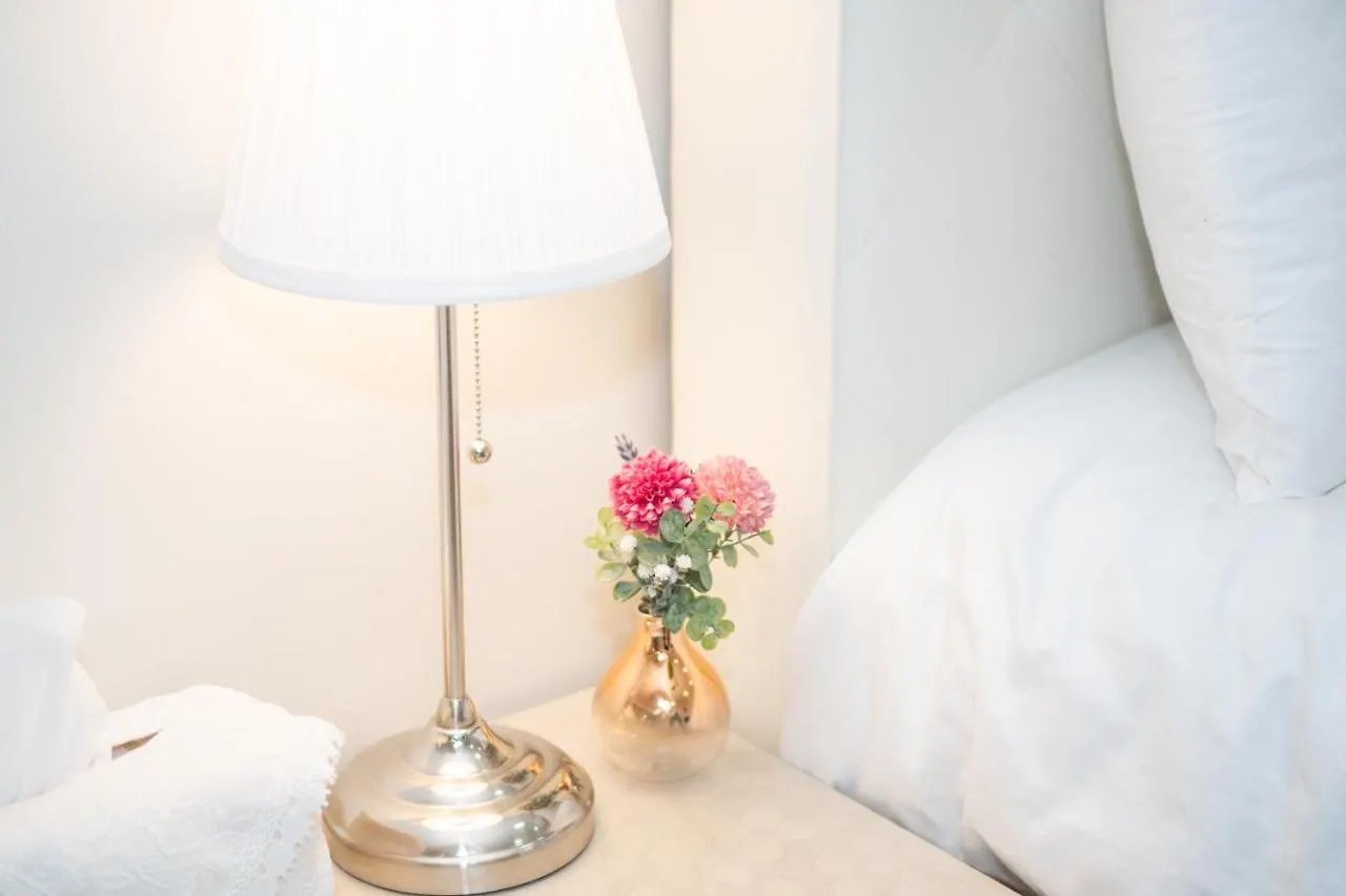 Incheon Airport Capsule Hotel No.1 0*,  South Korea