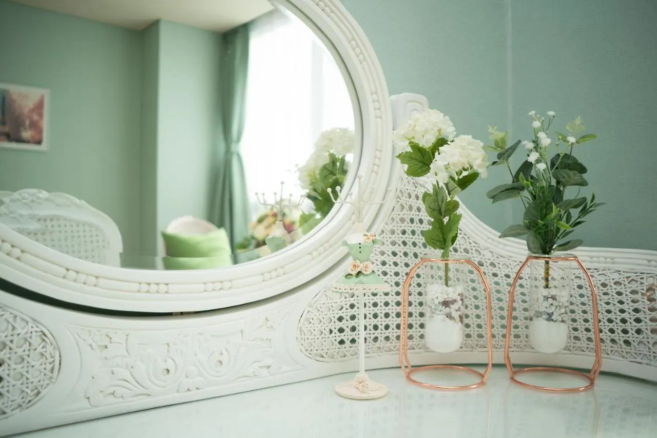 Incheon Airport Capsule Hotel No.1 Apartment