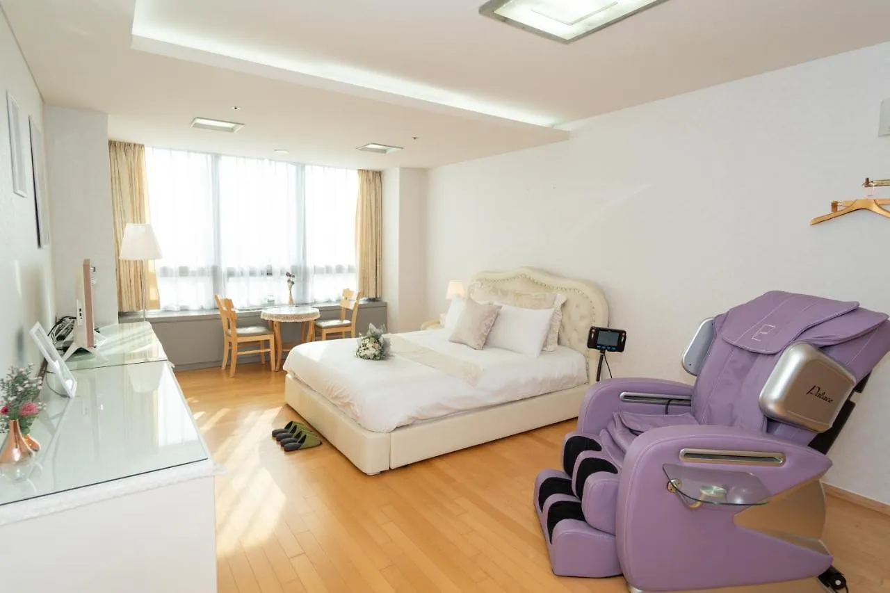 Incheon Airport Capsule Hotel No.1