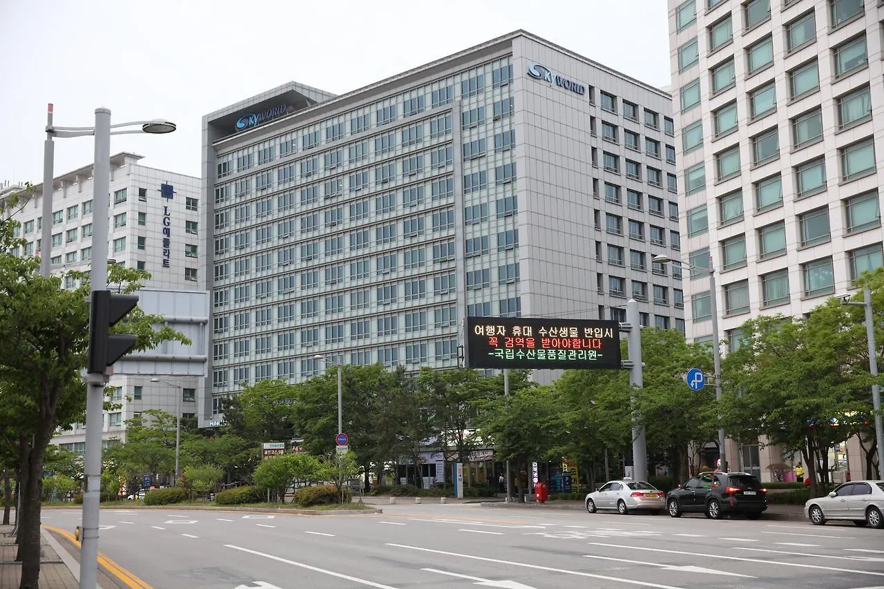 Incheon Airport Capsule Hotel No.1 Apartment
